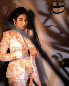 Actress Anjali HD Photos and Wallpapers May 2025