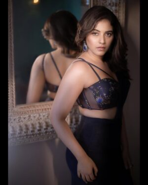 Anjali Instagram - Caught the vibe 🫐 

Styling @manogna_gollapudi 
Outfit @theohailakhanofficial
Jewellery @the_jewel_gallery
Makeup @makeupbyradhikadave
Hairstyle @crafted_hair_by_her
Photographer @parvathamsuhasphotography

#happy #weekend #saturday #style