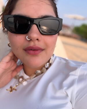 Anjali Anand Instagram - …Take me back to the beach please 🏖️