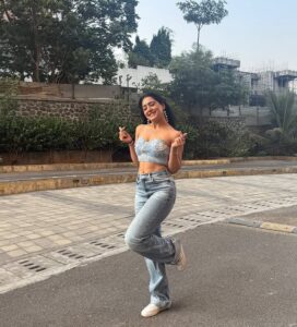 Actress Anjali Tatrari HD Photos and Wallpapers March 2025