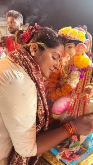 Anjana Singh Instagram - गणपति बप्पा मोरया 
पूढ़चा वर्षि लवकर या
🙏🏻🙏🏻🙏🏻
🌺🌺🌺