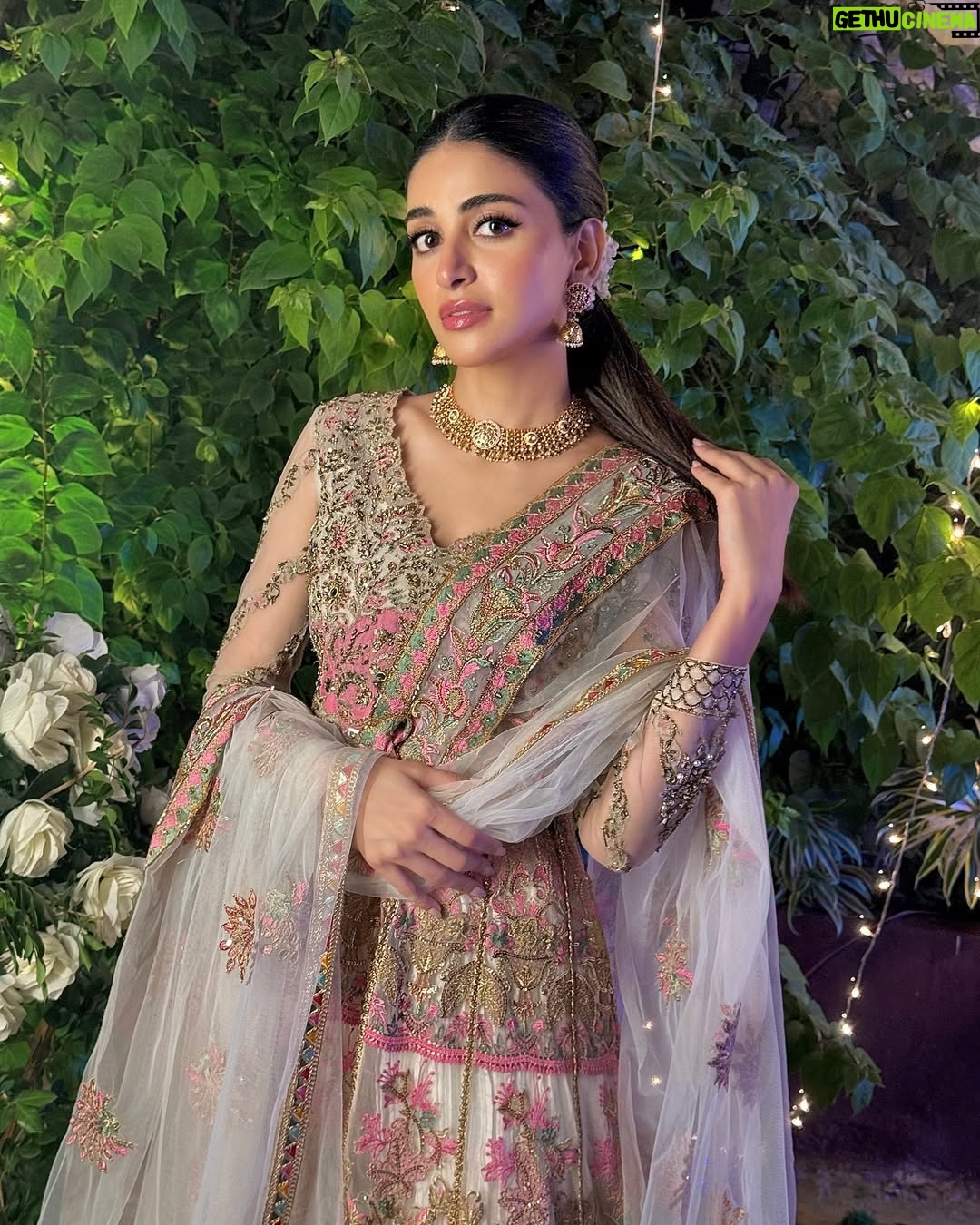 Anmol Baloch - 3 Likes - MEHRU🪷
They think they can defeat anyone, but meanwhile, her very existence is their greatest challenge💥
IYKYK
Thank you for all the love♥️
#iqtidar
@stylebyaneela
@kohar_jewel
@greenentertainment.official