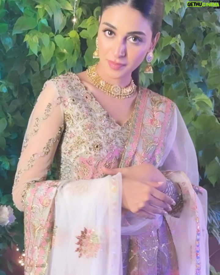 Anmol Baloch - 3 Likes - MEHRUšŖ·
They think they can defeat anyone, but meanwhile, her very existence is their greatest challengeš„
IYKYK
Thank you for all the loveā„ļø
#iqtidar
@stylebyaneela
@kohar_jewel
@greenentertainment.official