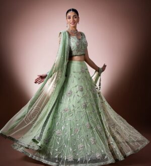 Anmol Baloch Instagram - 🌷گُلاب

 

@erumjamalofficial 
@shahbazshaziofficial 
@stylebyaneela 
@shahzad_noor 
@tauseefahmed.official