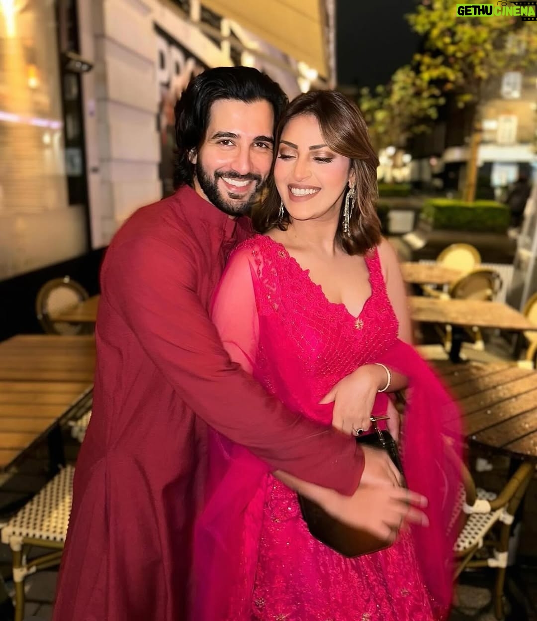 Anu Ranjan - 23.9K Likes - feliz aniversario♥️
los amo mis bebes♥️♥️
felicidad siempre💝💝