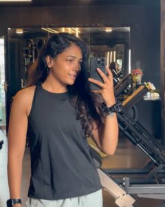 Actress Anupama Gowda HD Photos and Wallpapers October 2025