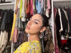 Anzela Abbasi Instagram - My makeup and my mother’s nightgown against the world.