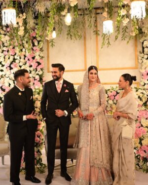 Anzela Abbasi Instagram - Cuffing season things ✨♥️
Congrats to my beautiful @wajiha_rizvi and her husband. i love you so so much i hope you two have a beautiful life together Inshallah ♥️🥹