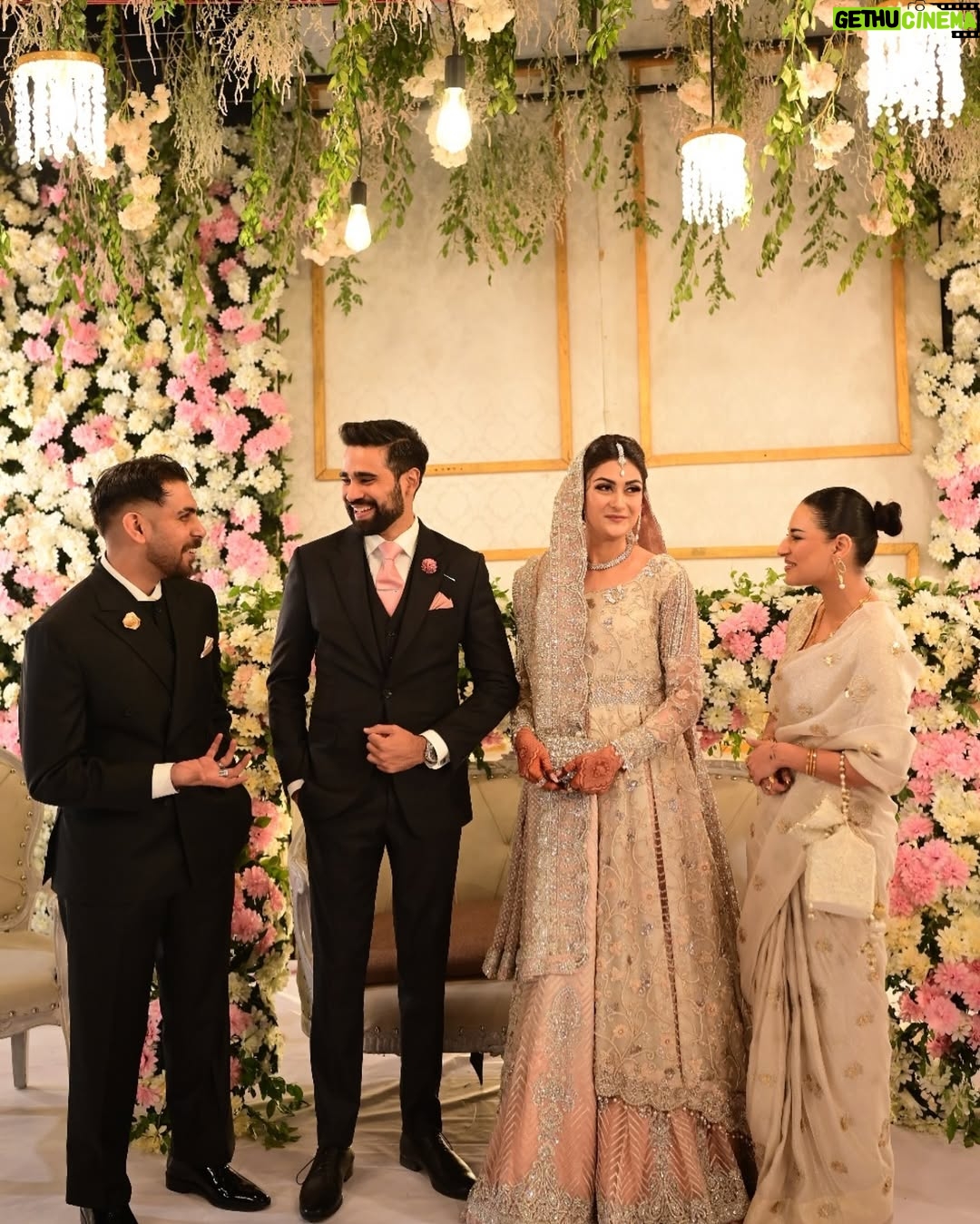 Anzela Abbasi - 5.9K Likes - Cuffing season things ✨♥️
Congrats to my beautiful @wajiha_rizvi and her husband. i love you so so much i hope you two have a beautiful life together Inshallah ♥️🥹