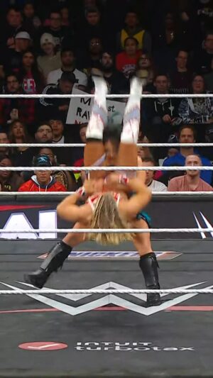 Aoife Cusack Instagram - @real_valkyria is doing whatever she can to leave #WWERaw still your Intercontinental Champ 🔥 #RawOnNetflix