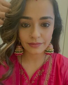 Actress Apoorva Arora HD Photos and Wallpapers March 2025