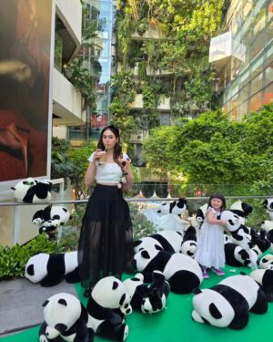 Araya A. Hargate Instagram - 🐼🤍🖤🍙