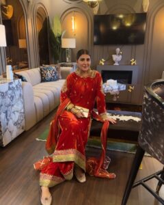 Actress Areeba Habib HD Photos and Wallpapers March 2025