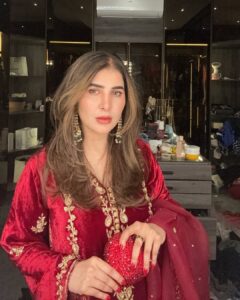 Actress Areeba Habib HD Photos and Wallpapers December 2024