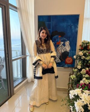 Areeba Habib Instagram - 🕊️🧿🫀