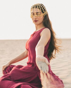 Areej Chaudhary Instagram - Feeling Regal in this beautiful Pakistani Dress 👗 

Stunning Creation by @rangeenofficialstore

Photography by @ar.snapshotsweddings
