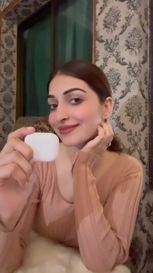 Areej Chaudhary Instagram - Ab iPhone lena hai toh sirf @Apple_Cellar se!

Apple Cellar, G-62, City Center Mall, Bahadurabad, Karachi.

Aur details ke liye call karein:  92 312 7667602.
