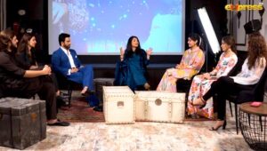 Areej Chaudhary Instagram - Shadi Card - Cast meet-up with writer Javeria Saud!

Meet the star team of Shadi  Card this Sunday at 8:00 PM over a candid conversation on the superhit drama and find out what went behind-the-scenes during the making of this exciting project.

@calljunaidkhan @saharblues @fazilaqazi @hiraumerofficial @yusrairfan16 @areej.chaudharyofficial @malaika_riazofficial
@hammad316 @javeria_saud_official

#ShadiCard #meetup #javeriasaud #ExpressEntertainment #ExpressTV #pakistanidramaactors