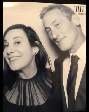 Arianne Phillips Instagram - Oscar’s past
 @theacademy 
🙏🏼 an honor to be invited to the party.
The best part is always the incredible ground swell of love from my beloved village of family , friends and colleagues 💖

👉🏼 w/  the great  @andreltalley  #rip 🕊️ 2011
👉🏼 @drakpack  2020
👉🏼 @visions_of_rocknroll @mb_costume @thesandypowell  2020
👉🏼 @oohwilliamnewyork 
👉🏼 @visions_of_rocknroll 
👉🏼w/ momma 2011
👉🏼 nominee swag 2020
👉🏼 me wearing @jc_obando 2011
👉🏼 W magazine Oscar brunch 2006 @stevenkleinstudio @madonna
👉🏼 W magazine brunch 2006 @jwuntitled @spagettyos_ @guyoseary 
👉🏼 W magazine brunch @madonna @guyoseary 2006 
👉🏼 on the red carpet w/ #BobRichardson 2020
👉🏼 @jeremyscott @oohwilliamnewyork @kathyjeung 2020
👉🏼 @visions_of_rocknroll 💖💖💖
👉🏼 @missjudygreer 2011
👉🏼me on the carpet 2020
👉🏼 @oneprivatelibrary 2020
👉🏼 @sarahhendler ✨ 2020
👉🏼 @onceinhollywood 
👉🏼 nominee luncheon with @mb_costume @thesandypowell @thechristopherpeterson