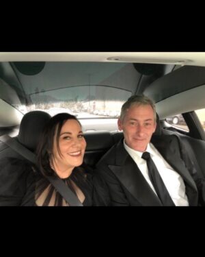 Arianne Phillips Instagram - Oscar’s past
 @theacademy 
🙏🏼 an honor to be invited to the party.
The best part is always the incredible ground swell of love from my beloved village of family , friends and colleagues 💖

👉🏼 w/  the great  @andreltalley  #rip 🕊️ 2011
👉🏼 @drakpack  2020
👉🏼 @visions_of_rocknroll @mb_costume @thesandypowell  2020
👉🏼 @oohwilliamnewyork 
👉🏼 @visions_of_rocknroll 
👉🏼w/ momma 2011
👉🏼 nominee swag 2020
👉🏼 me wearing @jc_obando 2011
👉🏼 W magazine Oscar brunch 2006 @stevenkleinstudio @madonna
👉🏼 W magazine brunch 2006 @jwuntitled @spagettyos_ @guyoseary 
👉🏼 W magazine brunch @madonna @guyoseary 2006 
👉🏼 on the red carpet w/ #BobRichardson 2020
👉🏼 @jeremyscott @oohwilliamnewyork @kathyjeung 2020
👉🏼 @visions_of_rocknroll 💖💖💖
👉🏼 @missjudygreer 2011
👉🏼me on the carpet 2020
👉🏼 @oneprivatelibrary 2020
👉🏼 @sarahhendler ✨ 2020
👉🏼 @onceinhollywood 
👉🏼 nominee luncheon with @mb_costume @thesandypowell @thechristopherpeterson