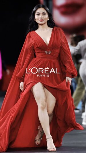 Ariel Tatum Instagram - It was truly an honor for me, sharing the Le Défilé stage to celebrate our self-worth with such inspiring, beautiful women from all around the world. Thank you for having me @lorealparis. 

#LOrealPFW #LOrealPFWID #LeDefileLOreal #WeStandUP #WorthIT #PFW2023