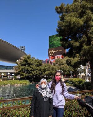 Arij Fatyma Instagram - Dadi in las vegas 😁