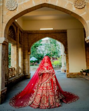 Arisha Razi Instagram - Cheers to being Nikkafied for 3 Long Years and now finally getting married - Long distance relationships are just a test to see how far LOVE CAN TRAVEL!💫
After unlimited fights and countless blocks, we finally MADE IT!💫
@a.farrukh1 

Mua @alluresalonspaofficial 
Outfit @alixeeshantheaterstudio 
Jewellery @opalbymadihaihsan 
Styled by @hassanabdullahofficial 
Photography @abdulsamadzia 
Abdullah’s styling @thetriosalon_phase8 
Abdullah’s Outfit @humayunalamgirofficial 

#arisharazikhan #arishagotdullah #weddingbells #shendi #shadi #mehndi #trending #viral