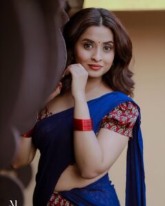 Actress Arthana Binu HD Photos and Wallpapers March 2025