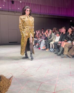 Ashley Roberts Instagram - Runway slay @helenanthonyofficial 
thx so much for having me and for the fab fit🖤 #lfw