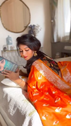 Ashmitha Instagram - Great ready with me for afternoon tea ☕️😌
Pure quality silk sarees from @zaribyhamsa
Contact @zaribyhamsa Whatsap - 9989288914
#telugu #teluguactress #ashtrixx #hyderabad #hyderabadblogger #hyderabadbloggers #hyderabadinfluencers #happy #influencer #me #hyderabadinfluencer #southindianinfluencer #hyderabadi #hyderabadiinfluencer #sunkissed #gold #goldenhour #saree #sareelove #indian #ethnic