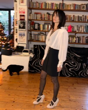 Asia Argento Instagram - Altri Magic Moments con Elisabetta Franchi, perché alla figaggine e all’autocelebrazione non c’è mai fine