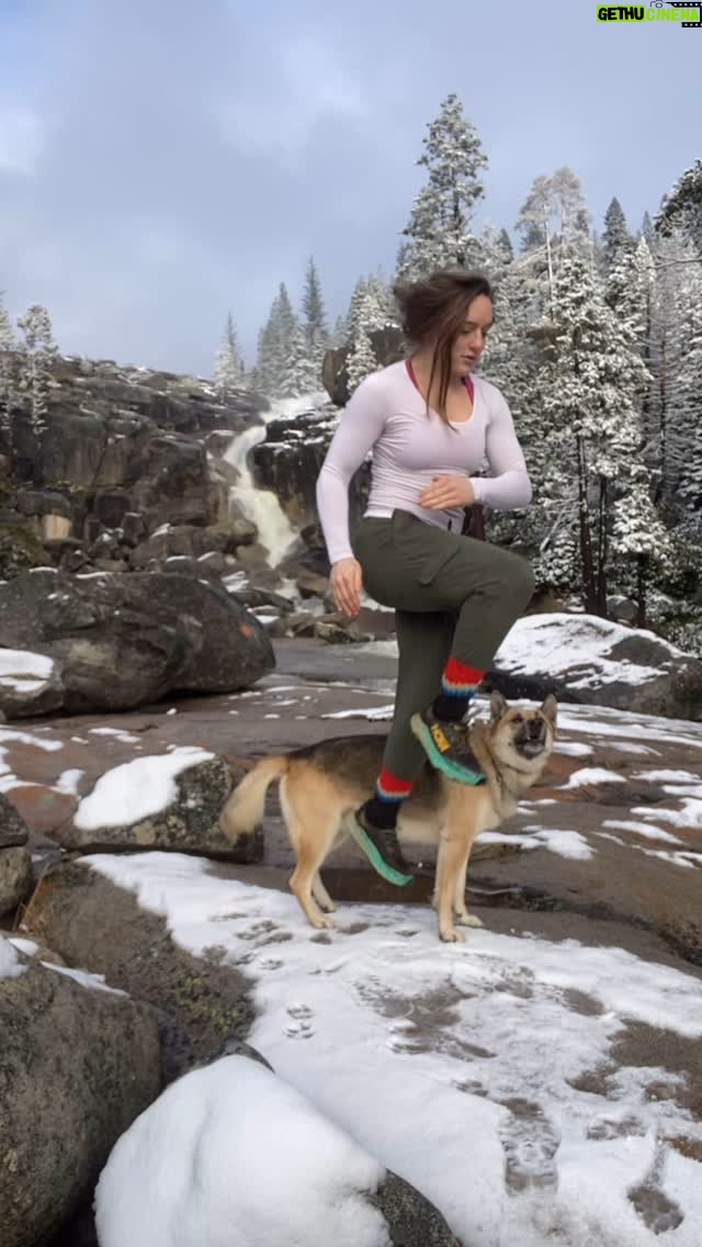 Aspen Ladd - 710 Likes - Just over here goofing off at a beautiful location, on this fine Friday evening βοΈ