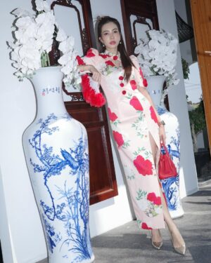 Athichanan Srisevok Instagram - พยามจะหมวย พอได้มั้ยคะ 🪭
新正如意, 新年发财 🧧 ซินเจียยู่อี่ ซินนี้ฮวดไช้🧧
คิดหวังสิ่งใดขอให้สมหวังสมปรารถนา มีความสุขและร่ำรวยตลอดปีนะค้าาา 💰
•
เสริมความปังด้วยพลังจากพลอยดาวนพเก้าจาก @maronjewelry ด้วยก็จะเริ่ดมากๆค่าาา