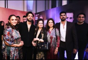 Atiqa Odho Instagram - Had a lovely time at the #KabhiMeinKabhiTum finale cinema screening event where we met up with the star cast. Lovely end to a beautiful drama. Well done @bigbangentertainment2.0 and the entire team. 
@mustafafahad26 @kazmidrali @badar.mehmood @haniaheheofficial