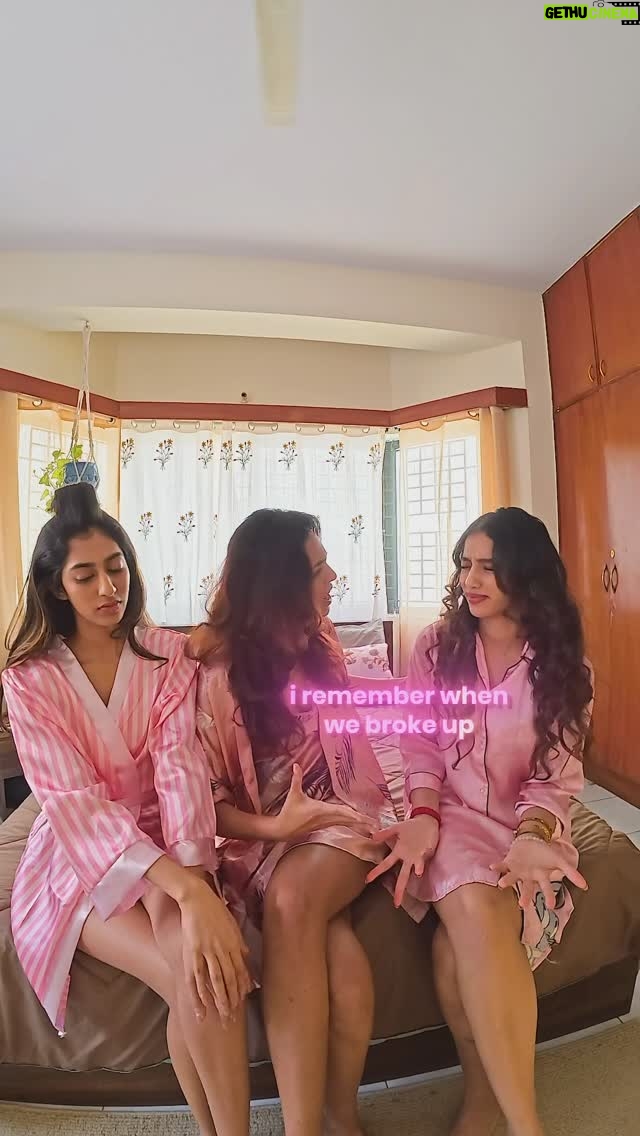 Avanthika Babu - 15K Likes - Another year of 3 lover girls being each others valentines 😋
All outfits : @savana 💃
Comment for link 😚💅
#valentines #galentinesday #galentines #galentinesparty #valentinesday #friendsreels #transitionreels #savanasquad #transitionvideo #fashionblog #outfitinspiration #momentsthatmatter
Are y’all celebrating valentines or Galentine’s day 🤓