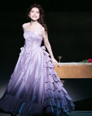 Aya Hirano Instagram - 『レ・ミゼラブル』(2013,2015)
『レディ・ベス』(2014,2017)
『モーツァルト！』(2014,2018)
『THE MUSICAL CONCERT at IMPERIAL THEATRE』
(2020)
CONCERT『THE BEST New HISTORY COMING』(2025)
⁡
⁡
帝国劇場で出演させていただいた作品たち。
⁡
子供の頃から憧れ続けた世界。
ミュージカルスターになりたくてアマチュアから活動を始め、
一生の仕事にすると両親と約束し、児童劇団に入団してこの業界に入りました。
⁡
子役の頃はオーディションに落ち続けチャンスが掴めず、
様々なジャンルのお仕事を経て遠回りしながらも、やっと辿り着いたミュージカルの世界。
⁡
そんな自分が立つことのできた、世界初演の帝劇0番。
⁡
この人生を諦めなくて良かった……と心から思います。
⁡
⁡
帝国劇場、ありがとうございました。
また5年後……三代目帝劇でお会いできるよう、日々励みます！
⁡
⁡
#帝国劇場
#帝劇
#レミゼラブル
#レディベス
#モーツァルト