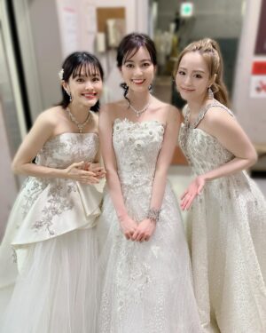 Aya Hirano Instagram - 帝国劇場 CONCERT
『THE BEST New HISTORY COMING』
⁡
2025.2.14〜2.19
@帝国劇場
⁡
⁡
レギュラーメンバー＆前半チームの皆さん♡
ゲストの皆さん♡と、思い出写真✨✨✨
⁡
思い出深い方もいれば、今回初共演の方も。
本当はおひとりおひとりとの思い出を書きたいのですが、
このハッシュタグの多さ……笑。
(初めてハッシュタグの上限を知りました…！)
⁡
帝劇が繋いでくれたご縁に感謝です。
⁡
⁡
作品も音楽も人も、場所も。
ずっと心に刻まれますね。
⁡
⁡
⁡

#井上芳雄
#浦井健治
#小野田龍之介
#甲斐翔真
#佐藤隆紀 （LE VELVETS）
#島田歌穂
#三浦宏規
#宮野真守
#生田絵梨花
#木下晴香
#昆夏美
#涼風真世
#平野綾
#森公美子
#河合篤子
#やまぐちあきこ
#彩花まり
#大月さゆ
#可知寛子
#樺島麻美
#神谷玲花
#輝生かなで
#豊田由佳乃
#原広実
#玲実くれあ
#加藤和樹
#駒田一
#保坂知寿
#松下優也
#山口祐一郎