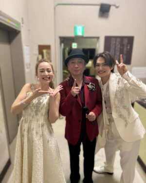 Aya Hirano Instagram - 帝国劇場 CONCERT
『THE BEST New HISTORY COMING』
⁡
2025.2.14〜2.19
@帝国劇場
⁡
⁡
レギュラーメンバー＆前半チームの皆さん♡
ゲストの皆さん♡と、思い出写真✨✨✨
⁡
思い出深い方もいれば、今回初共演の方も。
本当はおひとりおひとりとの思い出を書きたいのですが、
このハッシュタグの多さ……笑。
(初めてハッシュタグの上限を知りました…！)
⁡
帝劇が繋いでくれたご縁に感謝です。
⁡
⁡
作品も音楽も人も、場所も。
ずっと心に刻まれますね。
⁡
⁡
⁡

#井上芳雄
#浦井健治
#小野田龍之介
#甲斐翔真
#佐藤隆紀 （LE VELVETS）
#島田歌穂
#三浦宏規
#宮野真守
#生田絵梨花
#木下晴香
#昆夏美
#涼風真世
#平野綾
#森公美子
#河合篤子
#やまぐちあきこ
#彩花まり
#大月さゆ
#可知寛子
#樺島麻美
#神谷玲花
#輝生かなで
#豊田由佳乃
#原広実
#玲実くれあ
#加藤和樹
#駒田一
#保坂知寿
#松下優也
#山口祐一郎