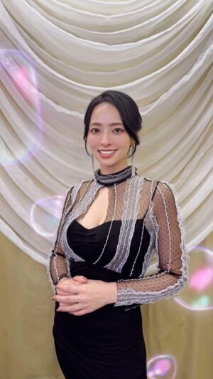 Ayame Misaki Instagram - 3月7日22:00-てんパイクイーンシーズン10👑OA
準決勝の様子をご覧くださいませ！！

@akari_i_stylist  thank you♡

#テレ朝チャンネル #てんパイクイーン #てんパイクイーン10
#麻雀 #麻雀女子 #🀄️ #テレ朝 #oa #👑 #👗