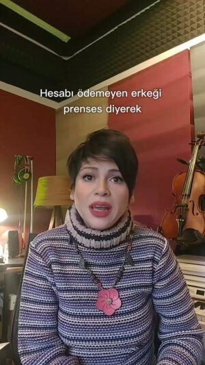 Aydilge Instagram - Tüm hesaplar benden 😊 #aydilge
