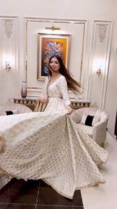 Actress Aymen Saleem HD Photos and Wallpapers April 2024