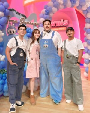 Ayu Ting Ting Instagram - Happy birthday a syg @ivan_gunawan 😘🎂 yg paling super duper megaloman semoga sehat selalu, panjang umur, banyak rezeki, makin sukses dlm segala hal, selalu jd lebih baik lg, makin lancar semua usahanya, pokoknya semua yg diinginkan terkabul….selalu syg sama kita semua y hheheheheh……doa terbaik y mas igun syg, luv u always 🥰🍻💋🎊😍🤩❤️💃