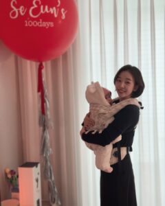 Actress Baek A-yeon HD Photos and Wallpapers February 2025