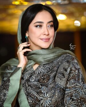 Bahare Kianafshar Instagram - .
حضور در ایین رونمایی از پلتفرم شیدا
در تالار وحدت 
‏@sheyda.vod 
.
عکس 😍
سپیده عبدالحی
@sepide.abdolhay 
ملیکا کلهری
@melikakalhori 
.
لباس غزاله عطاپور
‏@daphne.iran 
میکاپ سالومه زرندی نیا
‏@makeupbysaloume 
اکسسوری نینا سعید
‏@noungold