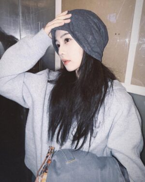 Bai Lu Instagram - 🎇