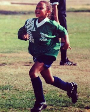 Becky Sauerbrunn Instagram - Happy National Girls and Women in Sports Day ✨

Today is about celebrating ALL the women and girls who make waves in sports—including trans and non-binary athletes, who continue to inspire and pave the way for inclusivity in sport 🫶