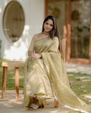 Bhavya Gowda Instagram - 💚✨

Saree: @anayra_couture 
Blouse by: @likitha_suresh_ 
Jewels from: @thespatika
Captured by: @umesh__photography___ 

#bhavyagowda670 #geetha #bhavya #bhavyagowda670 #geetha #kannada #kannadathi #kannadasongs😘😘🎶🎶 #bb #bbk11 #saree #sareelove❤️ #sareecollection #insta #instagram