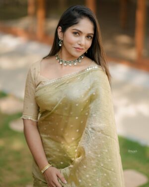 Bhavya Gowda Instagram - 💚✨

Saree: @anayra_couture 
Blouse by: @likitha_suresh_ 
Jewels from: @thespatika
Captured by: @umesh__photography___ 

#bhavyagowda670 #geetha #bhavya #bhavyagowda670 #geetha #kannada #kannadathi #kannadasongs😘😘🎶🎶 #bb #bbk11 #saree #sareelove❤️ #sareecollection #insta #instagram