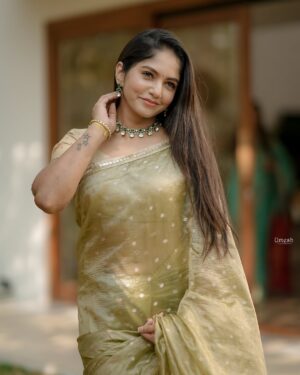 Bhavya Gowda Instagram - 💚✨

Saree: @anayra_couture 
Blouse by: @likitha_suresh_ 
Jewels from: @thespatika
Captured by: @umesh__photography___ 

#bhavyagowda670 #geetha #bhavya #bhavyagowda670 #geetha #kannada #kannadathi #kannadasongs😘😘🎶🎶 #bb #bbk11 #saree #sareelove❤️ #sareecollection #insta #instagram