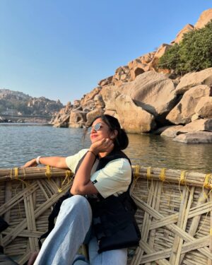 Bhavya Gowda Instagram - ✨

#bhavyagowda670 #geetha #bhavya #bhavyagowda670 #geetha #kannada #kannadathi #kannadasongs😘😘🎶🎶 #hampi #hampidiaries #hampitourism #historical #bb #bbk11